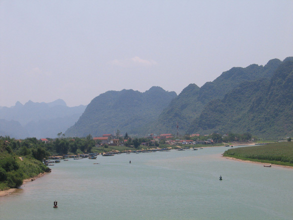 Thành[-]lập[-]thị[-]trấn[-]Phong[-]Nha[-]để[-]phát[-]triển[-]du[-]lịch